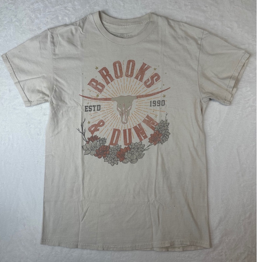 Brooks & Dunn Graphic T-Shirt Beige Country Music Western Longhorn Skull Large